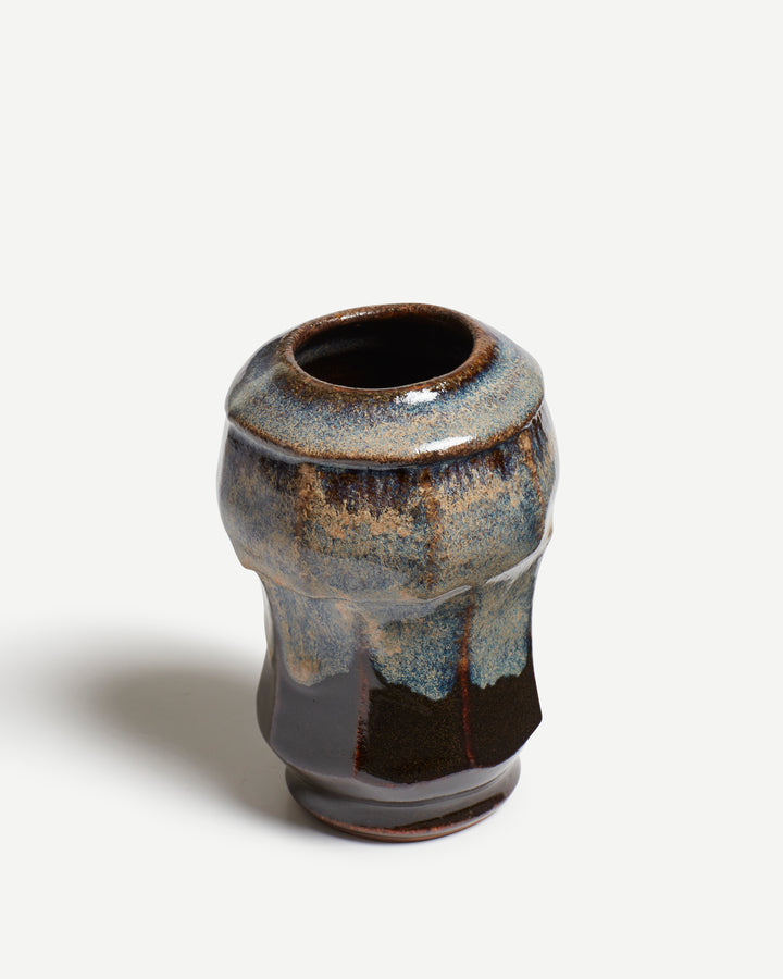 Short Bud Vase in Rutile