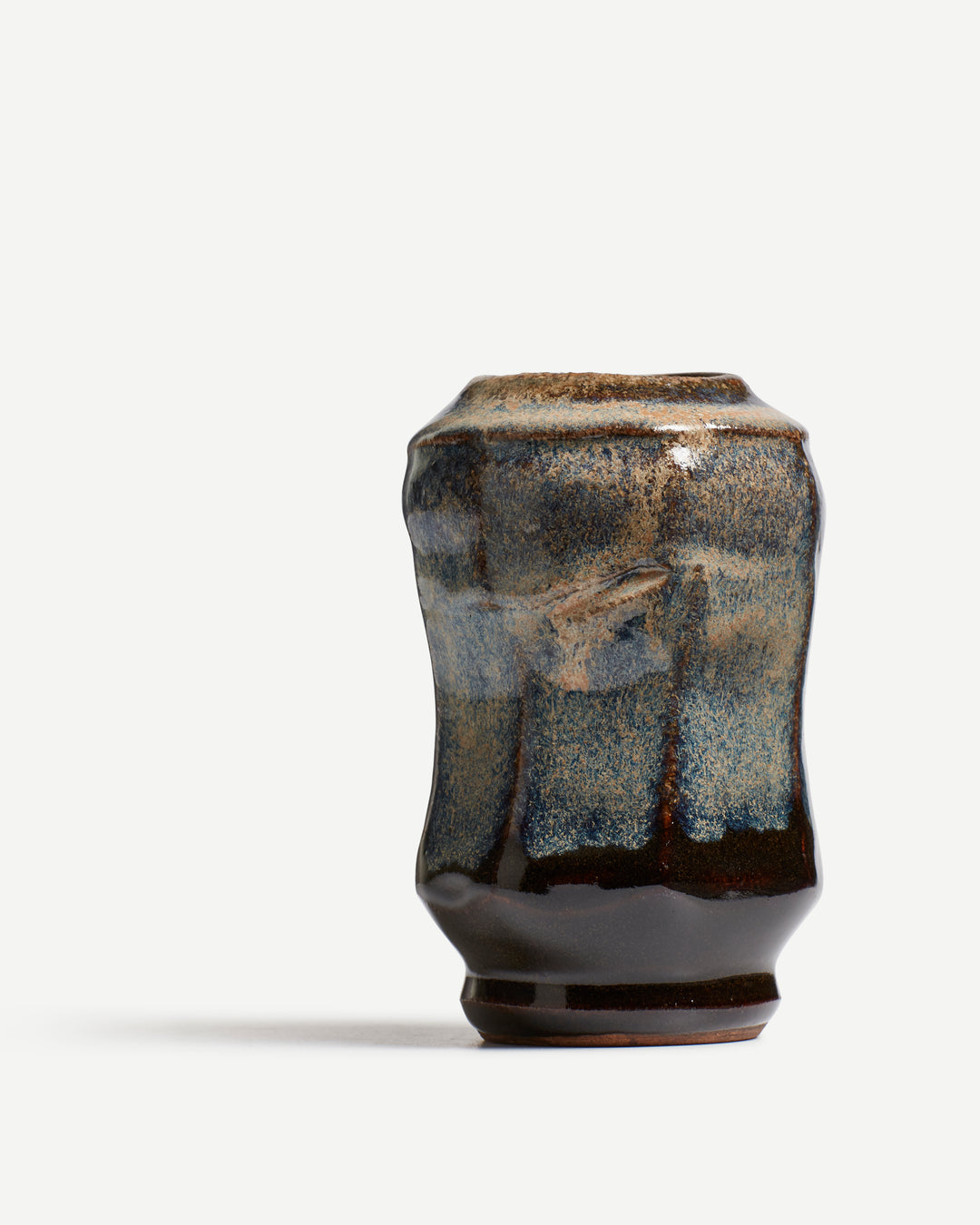 Short Bud Vase in Rutile