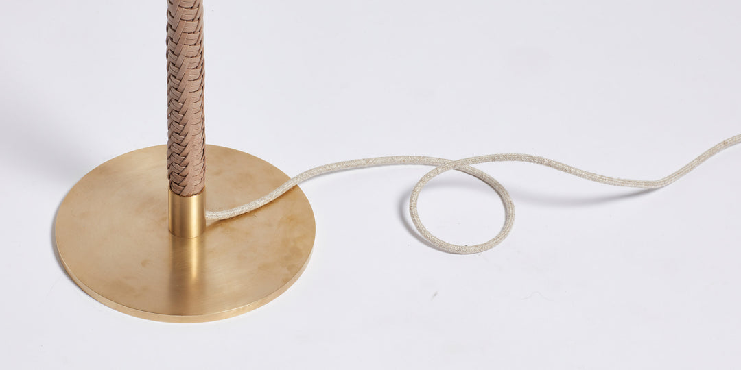 Ricasso Floor Lamp in Ecru